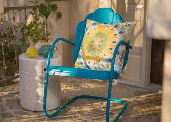 Can You Use Acrylic Paint On Metal, Is Acrylic Paint Good For Outdoor Furniture