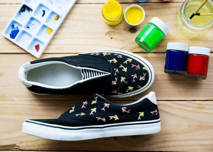 Can I Use Acrylic Paint On Shoes