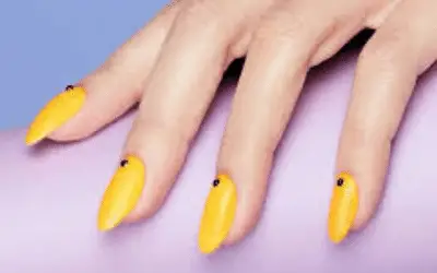 Can You Paint Over Acrylic Nails with Gel Polish? 