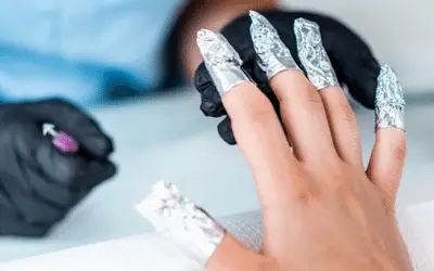 How Long Should You Soak Acrylic Nails in Acetone