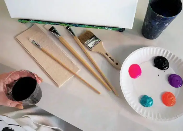 how to make acrylic paint smooth